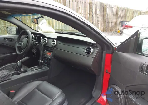 2007 Ford Mustang V6 Deluxe/V6 Premium from USA, damaged, VIN 1ZVFT80N275370601